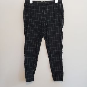 Elle black white grid pull on skinny fit ankle dress pants Size L